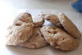 Apple Cinnamon Raisin Pitas Bread Machine Recipe Genius Kitchen Cinnamon Raisin Bread Machine Cinnamon Apples