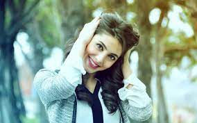Cool Whatsapp Dp For Girl - Stylish Girls Wallpaper For Facebook - 1228x768  Wallpaper - teahub.io