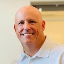 Gloria Aldrich's Instagram, Twitter & Facebook