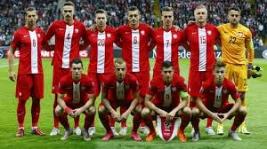 في عام 2010 انتقل تشيزاري لتدريب منتخب ايطاليا الوطني وحتى الأن. ØªØ´ÙƒÙŠÙ„ Ù…Ù†ØªØ®Ø¨ Ø¨ÙˆÙ„Ù†Ø¯Ø§ Ø§Ù„ÙŠÙˆÙ… Ø¶Ø¯ Ù…Ù†ØªØ®Ø¨ Ø§ÙŠØ·Ø§Ù„ÙŠØ§ Ø£ÙˆØ±Ø§Ù‚