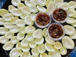 Mukbang rujak buah mangga muda jambu air pepaya bengkoang rujak bumbu pedas. Rasa Tengok Mangga Colek Cicah Sambal Asam Pergghhh Tak Facebook