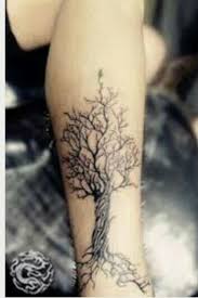 Baumtattoo Tattoo Oberarm Innenseite Bein Tatowierungen Tattoos Baum