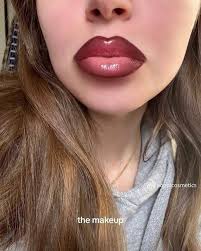 الفتيات الجميلات لديهن شفاه ممتلئة."♥️💋 #fashion