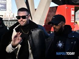 He also contributed with the song deaf which had an excellent opinion of critics and the public. Livio Cori Non Ho Ucciso Io Liberato E Vivo E Vegeto