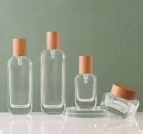 Lotion Glass Bottle with Screw Wood Cap for Skincare Packaging