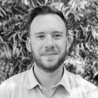 Shawn Sims's Instagram, Twitter & Facebook