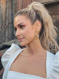 The Best Ways To Disguise Roots Until You Can Get To A Salon Growing Out Hair Kristin Cavallari Hair Roots Hair
