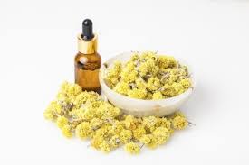 La boutique naturellement vous réserve une sélection made in corse. Immortelle De Corse Huile Essentielle Bio Helichrysum Italicum