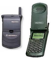 Der traditionshersteller setzt vor allem auf preisgünstige geräte, die oft durch ausdauernde akkus und. Motorola Startac 75 Phone Photo Gallery Official Photos Motorola Phone Motorola Startac Flip Phones