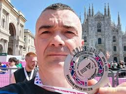 Bieg Chrystowskich dla #NIEPODLEGŁOŚCI, który odbył się w niedzielę, 10  listopada w Tłokinii Kościelnej, w gminie Opatowek