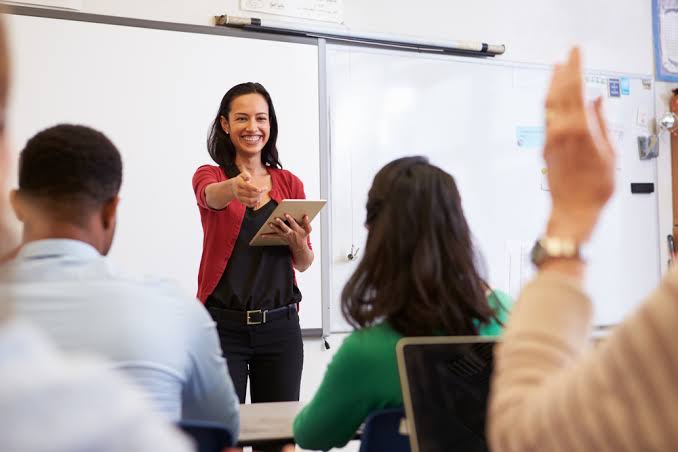 English Courses - Direct English
