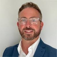 Caroline Nunnery's Instagram, Twitter & Facebook