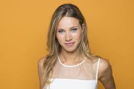 En 2018, marion rousse a marqué l'histoire du cyclisme en devenant la première femme consultante du tour de france. Marion Rousse J Ai Bien Sur Des Infos Inside Sur Tele Star