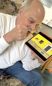 Willard Bartlett's Instagram, Twitter & Facebook