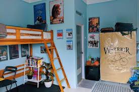 20 desain kamar kost yang sukses menarik minat anak kos dekoruang last updated 5 juli 2019 dari 20 desain kamar kost yang sukses menarik minat anak kos, ide nomor 3 & 13 kreatif bin unik belum Viral Anak Kos Sulap Kamar Plus Ruang Kerja Ini Kisah Selengkapnya Halaman All Kompas Com