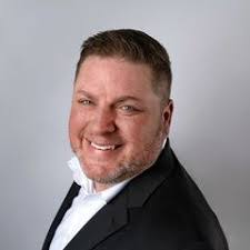 Travis Wimmer's Instagram, Twitter & Facebook