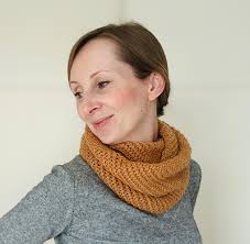 Lightweight Crochet Infinity Scarf