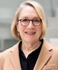 Leticia Chapman's Instagram, Twitter & Facebook