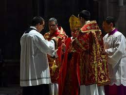 Il decano del collegio cardinalizio ha presieduto nella basilica vaticana la messa che apre il triduo pasquale. Messa In Coena Domini Ricominciare Dalle Lacrime