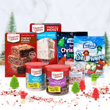 2 cups each of chips ahoy, honey maid s'mores. Duncan Hines Sells A Holiday Baking Kit For Under 30