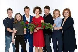 Dort gibt es vieles interessantes zu sehen. Rote Rosen Das Ist Der Neue Vorspann Von Staffel 15 Gala De
