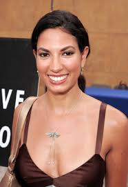 Naureen Zaim's Instagram, Twitter & Facebook