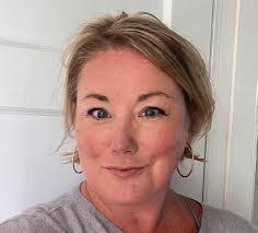 Whitney Hoisington's Instagram, Twitter & Facebook