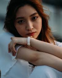 Alice Tse's Instagram, Twitter & Facebook