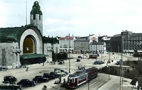 Central Railway Station Of Helsinki Finland Rautatienasema 1940s 800x509 Colourized By Me 1940s Helsinki Railway Station Ferry Building San Francisco
