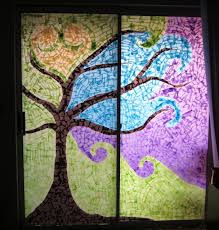 Most are stained glass suncatcher patterns, but there are a few small stained glass panel patterns here too! Window Mosaic Fun Family Crafts