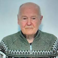 Police search for missing Essex pensioner last seen wearing palm tree  t-shirt