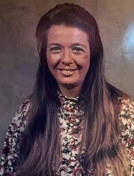 Dee Partain's Instagram, Twitter & Facebook