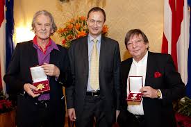 Schleyer, erich hermann (fuldt navn). Archivmeldung Goldene Auszeichnungen Fur Erich Schleyer Und Heribert Sasse Presse Service