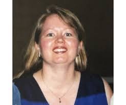 Holly Averill's Instagram, Twitter & Facebook