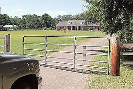 Check out this guide from the experts at garage department to help you find the best one for your needs and price range. Tractor Supply Co Driveway Gate Diy Driveway Gate Automatic Gate Opener