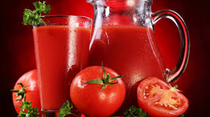 Konsumsilah segelas jus tomat setiap hari. Menguak Keajaiban Jus Tomat Untuk Kesehatan