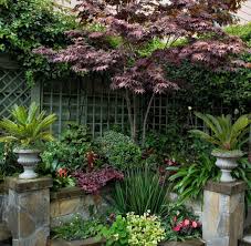 Sign up for purewow to get more ideas like these (it's free!) a valid email address is required. Transform Your Yard Into A Garden Oasis