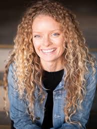 Amelia Andersen's Instagram, Twitter & Facebook