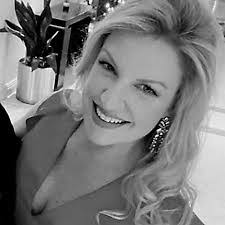 Laci West's Instagram, Twitter & Facebook