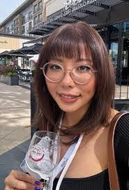 Kelly Doan's Instagram, Twitter & Facebook