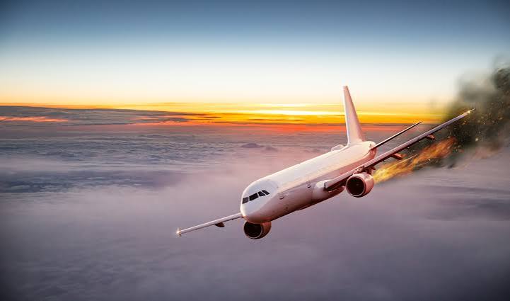 How Are Airplanes Able to Fly With a Failed Engine? | Rosen Aviation