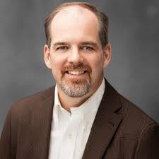 7 years ago I decided to start wearing my Apple Watch to bed every night  and start keeping track of my exercise (like any good analyst would!) 2,555  days of tracking later -