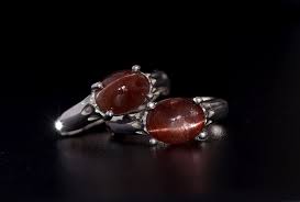 gemstone scapolite red cats eye
