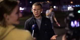 Facebook gives people the power to share and makes the. Ivan Urgant Doshutilsya I Poluchil Udar V Uho Ot Chempiona Ufc Petra Yana Obshestvo