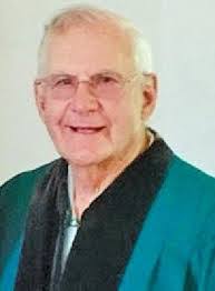 Robert Kirkley's Instagram, Twitter & Facebook