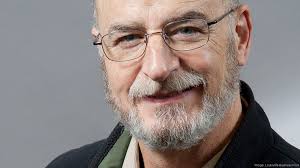 Former Louisville Business First photographer Ron Bath dies at 75