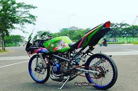 Ninja rr 150 tahun 2014 modifikasi simpel. 75 Modifikasi Ninja Rr Terbaru Jari Jari Drag Race Cafe Racer
