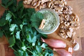 Rezept Fur Koriander Walnuss Pesto Bacon Zum Steak Pesto Koriander Walnuss