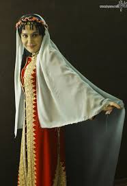 نتیجه تصویری برای عکس های مینا ساداتی