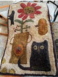 Yarn Hooking 14 Fabulous Projects For The Modern Rug Hooker Pin By My Primitive Farmhouse Kim B On Crazy About Wool Hooked Rugs Primitive Rug Hooking Patterns Primitive Rug Hooking Patterns